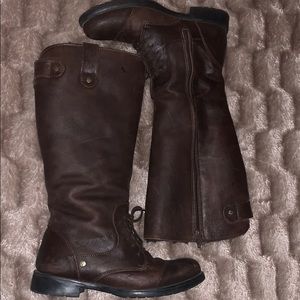 Dark Brown Bearpaw Boots Size 6